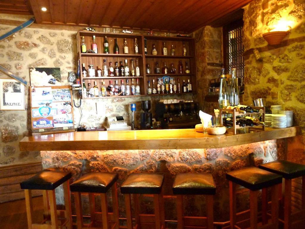 Pigi Tarlampa Hotel Ano Trikala Eksteriør bilde
